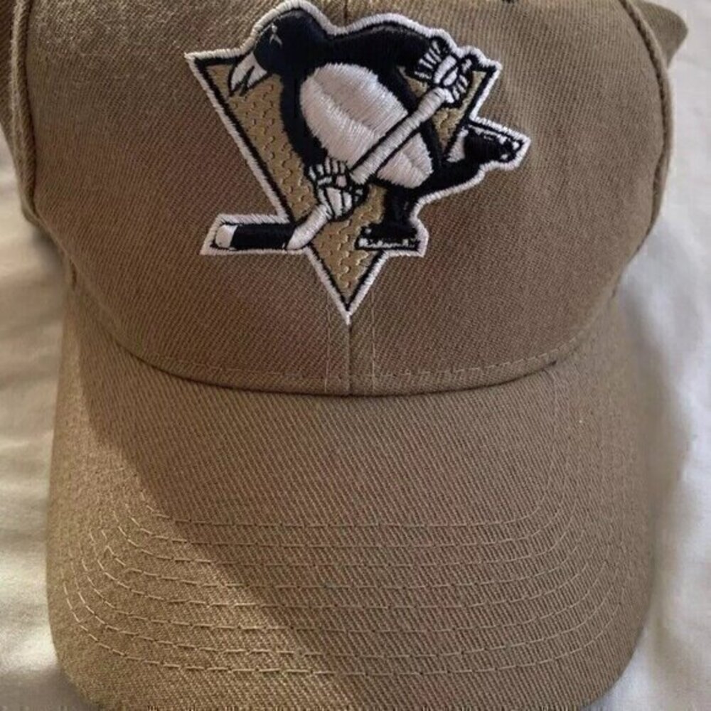 Vintage Pittsburgh Penguins Fitted  Zephyr Hat Cap Mens Size 7 1/4 NHL New